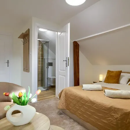 Stokrotka Apartment *